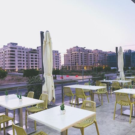 The Stay Furnished Apartments Dbaje Kültér fotó