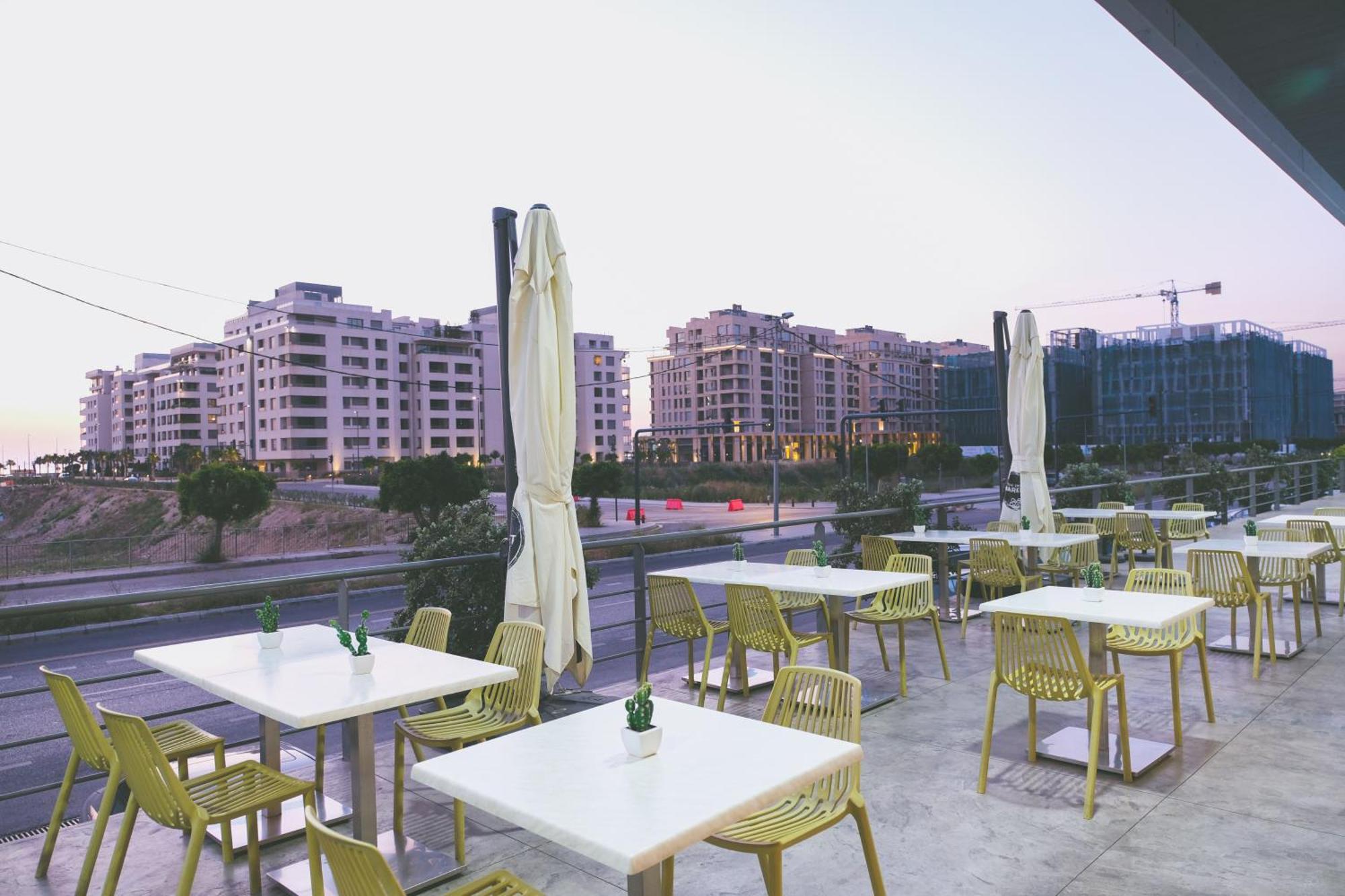 The Stay Furnished Apartments Dbaje Kültér fotó