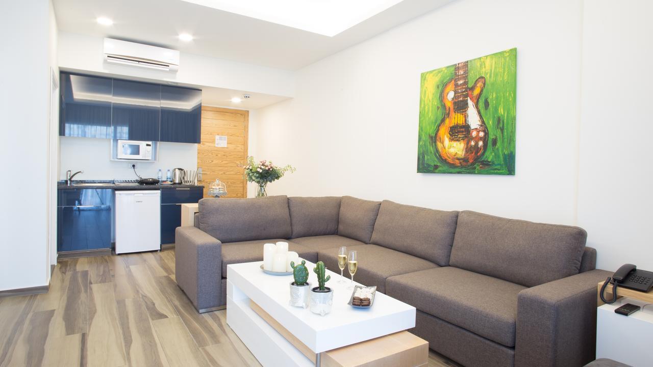 The Stay Furnished Apartments Dbaje Kültér fotó