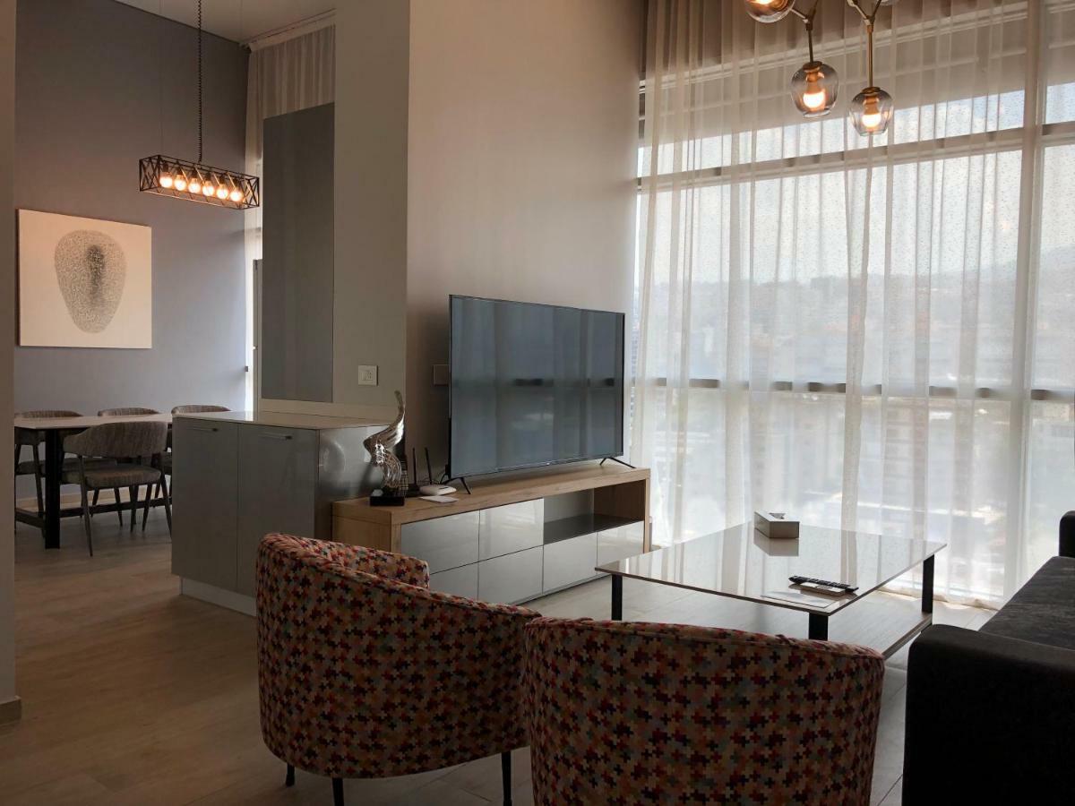 The Stay Furnished Apartments Dbaje Kültér fotó
